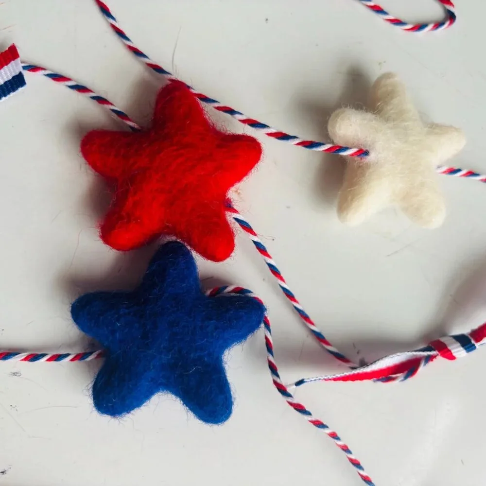 Felt Star Garland | 4th of July Americana Decor, Memorial Day, Veterans Day